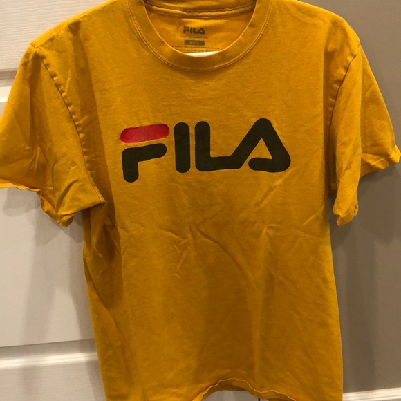 Fila Tee Shirt (M) - Picture 1 of 2
